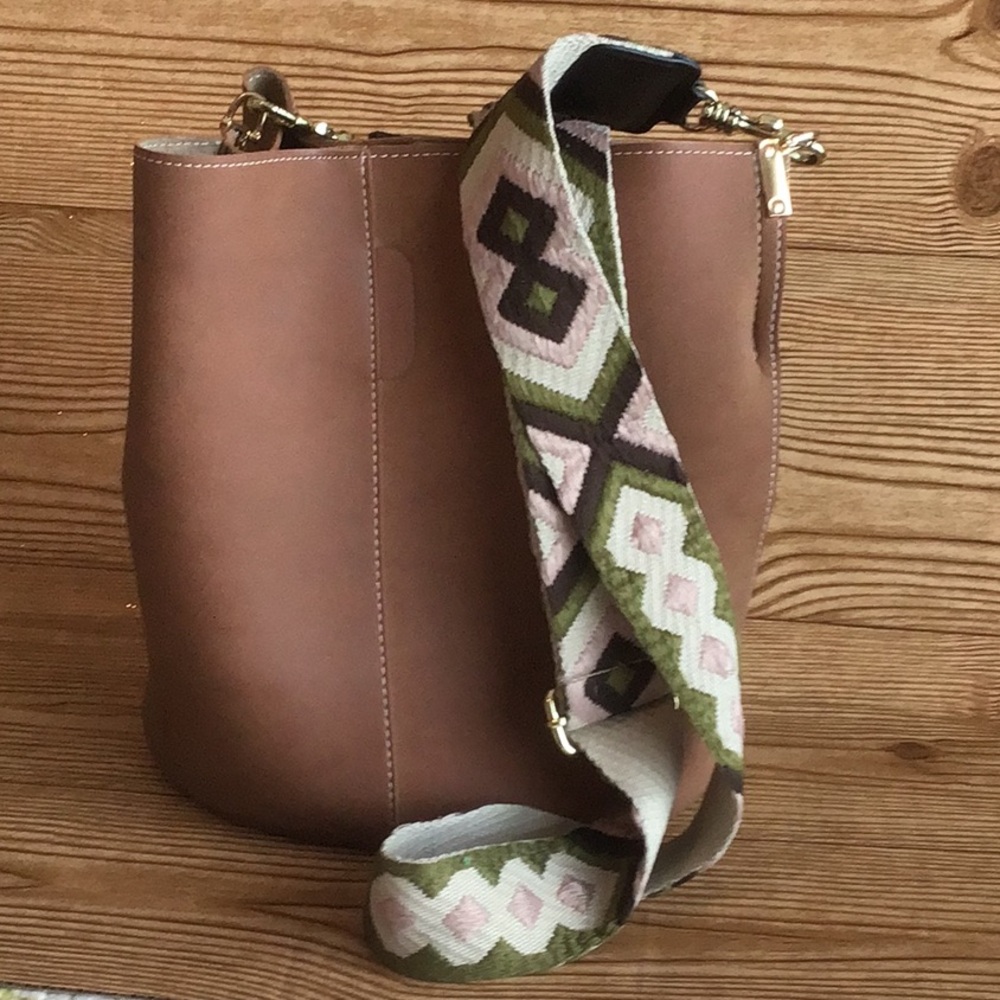 Brown Bucket-Style Handbag with BOHO Strap